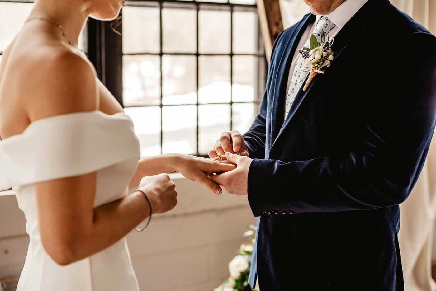 5 Timeless Wedding Trends We Still Love